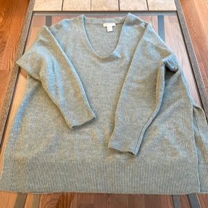 EUC Green oversized HM sweater size medium
